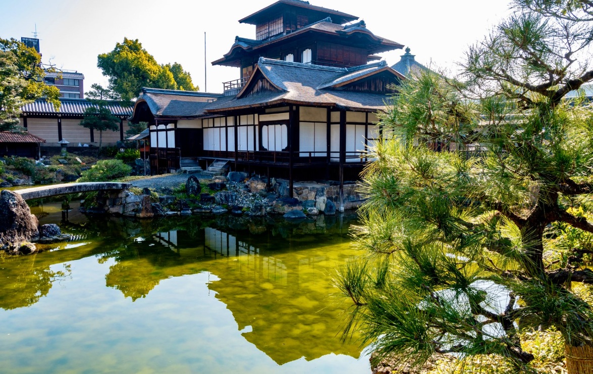 西本願寺　飛雲閣